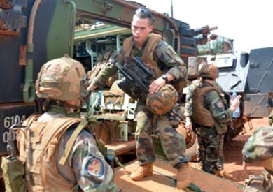 ينتشر أكثر من ألف جندي فرنسي في بوركينا فاسو وجمهورية أفريقيا الوسطى