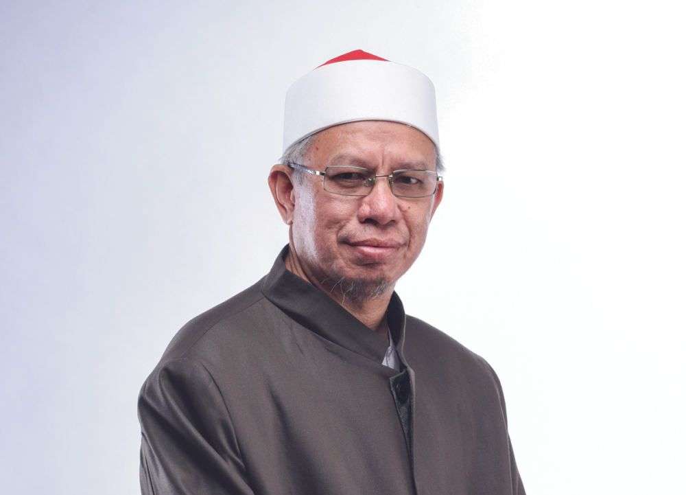 الدكتور ذو الكفل محمد البكري عضو مجلس حكماء المسلمين