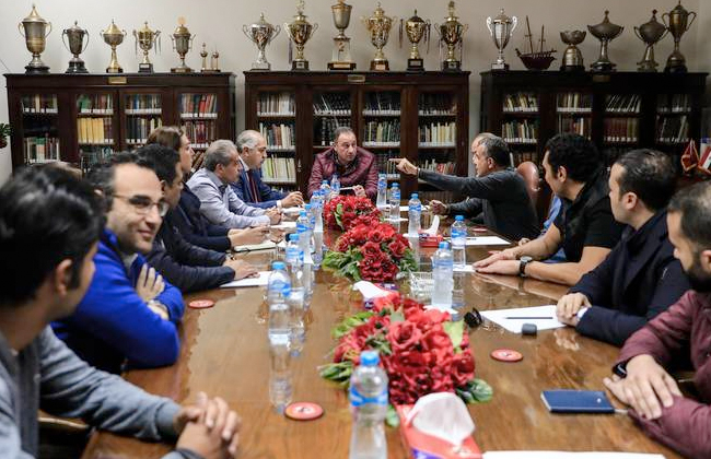 عضو مجلس إدارة الأهلي يسخر من بيان اتحاد الكرة - بوابة الشروق - نسخة  الموبايل