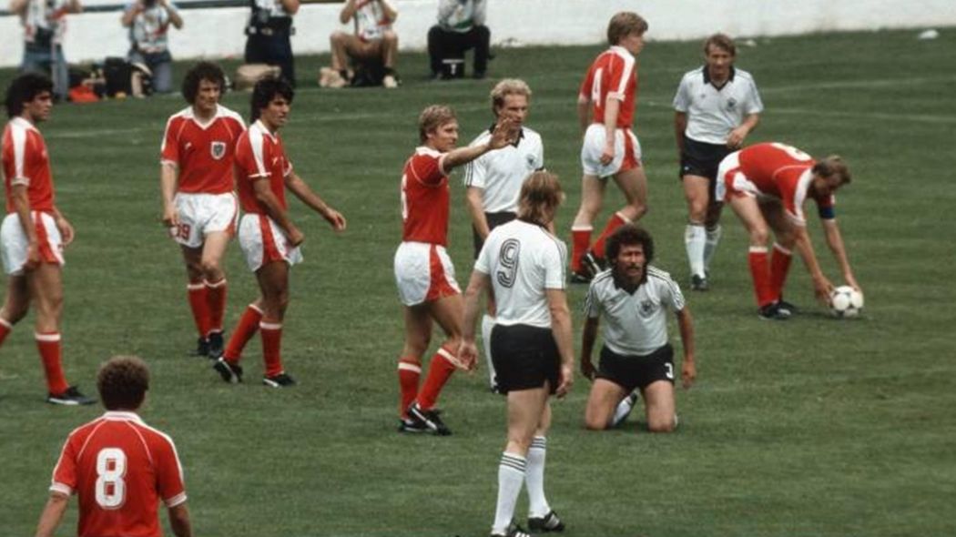 شروق_المونديال ..القصة الأولى (1982).. «فضيحة خيخون» التي أغلقت أبواب التاريخ في وجه الجزائر - بوابة الشروق - نسخة الموبايل