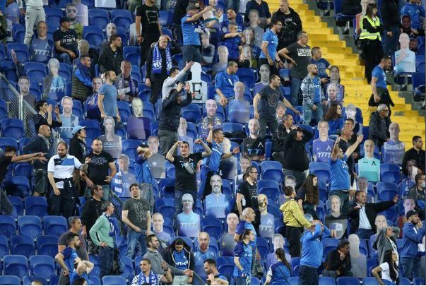 جماهير فريق ليفسكي صوفيا أثناء مباراة أمام لودوجورتس في الدوري البلغاري