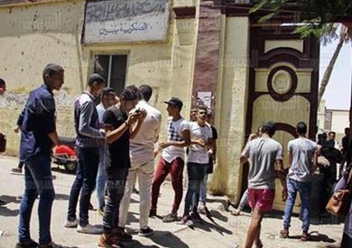 امتحانات الثانوية العامة الدور الثاني بمدرسة الخديوي إسماعيل - تصوير: أحمد عبد الفتاح