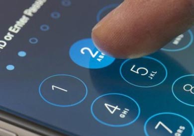 أبل تقول إنه لا يمكن فك شفرة بيانات أي فون إلا بامتلاك مفتاح التشفير