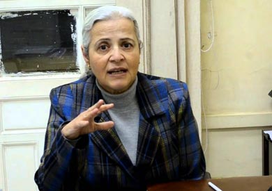 الدكتورة منى مينا