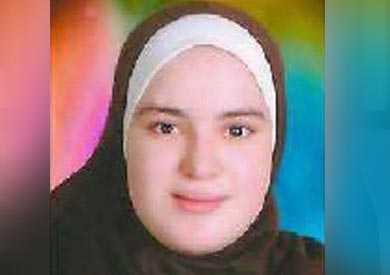 الطالبة أماني حمدي